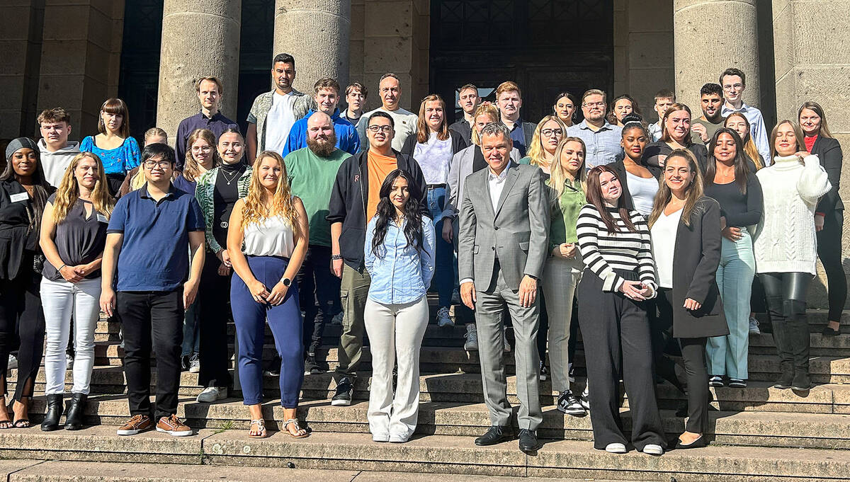 Wort Des Bezirksb Rgermeisters Tempelhof Sch Neberg Oktober