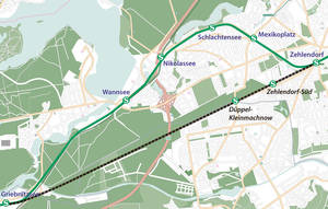 Ehemaliger Verlauf der Stammbahn: Vom Bahnhof Zehlendorf über Zehlendorf-Süd und Düppel-Kleinmachnow nach Griebnitzsee.