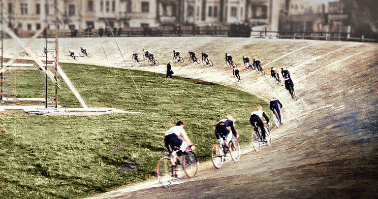 Prämienfahren im Sportpark Friedenau, 1903.