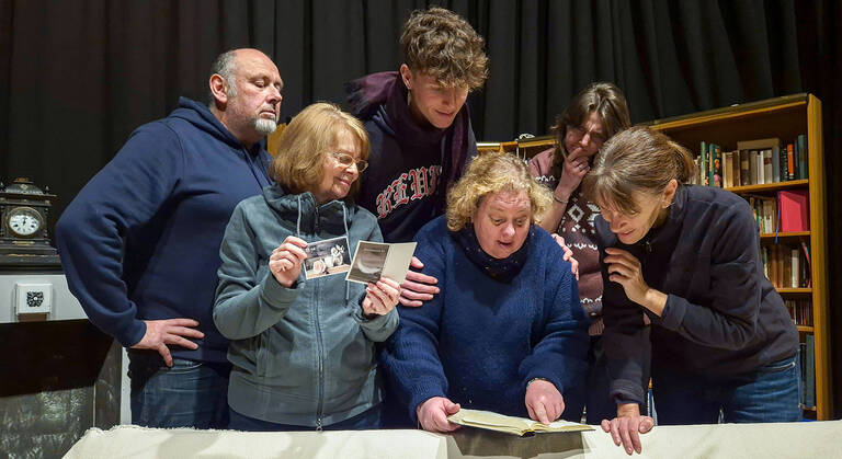 Vielleicht steht die entscheidende Textpassage in der Bibel. Foto: Martin Schienbein